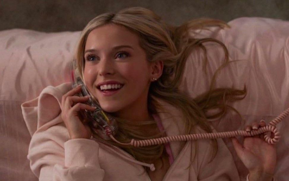 A Doktor Szösziről szóló sorozatban Lexi Minetree váltja Reese Witherspoont