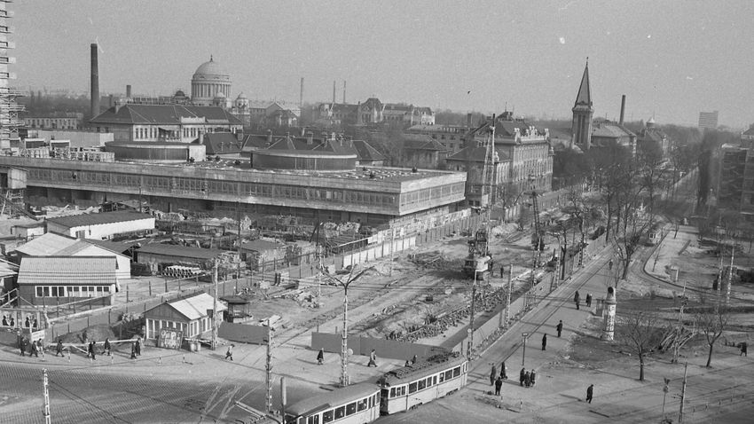 Kvíz kérdést ábrázoló kép.