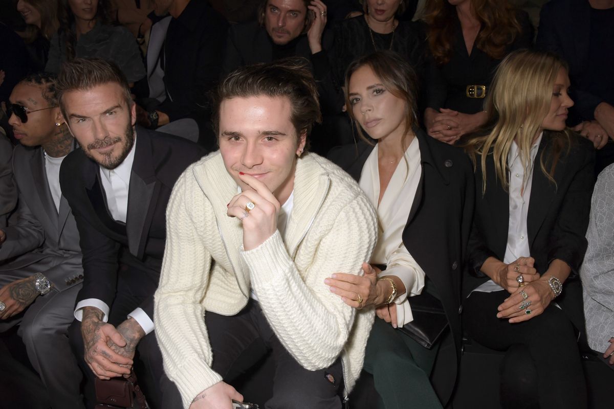 2020-ban Brooklyn Beckham és a szülei között még nem volt semmi probléma.