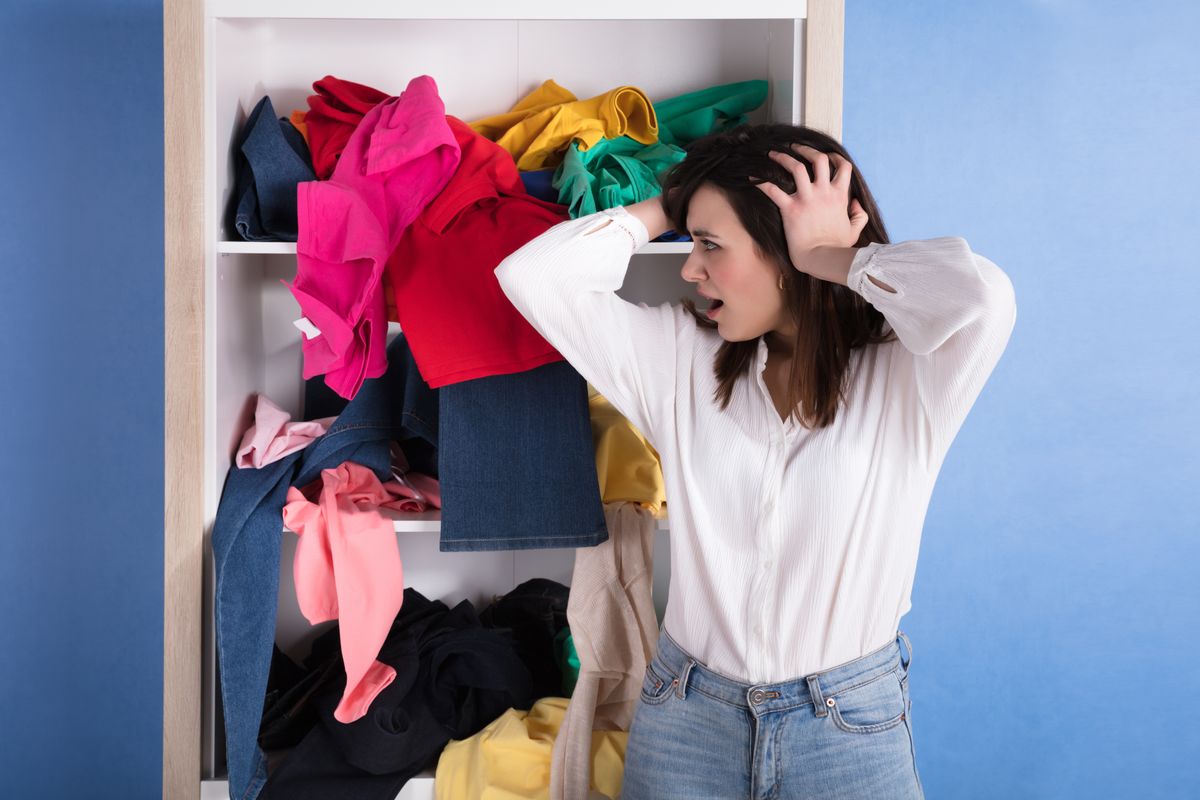 Káosz a ruhásszekrényben - ebben segít a svéd haláltakarítás módszere