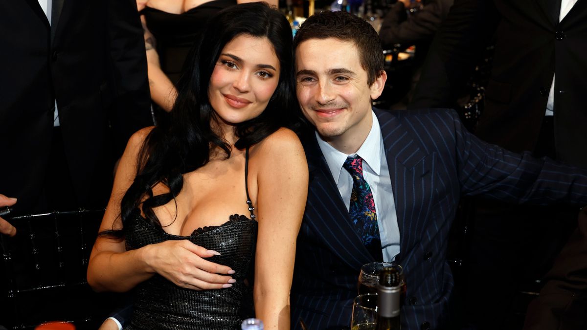 Kylie Jenner mindent vitt: ők voltak a Critics Choice Awards legjobban öltözött sztárjai