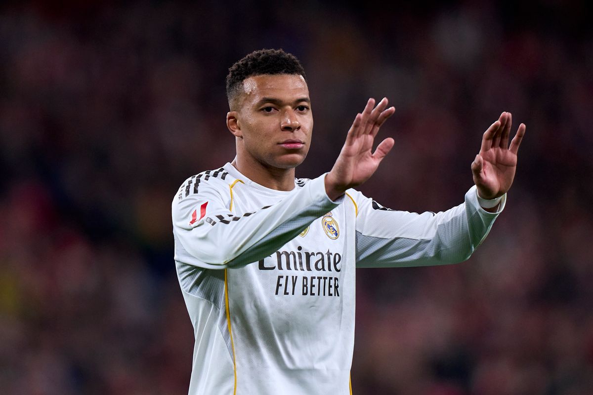 BILBAO, SPAIN - DECEMBER 03: Kylian Mbappe of Real Madrid CF reacts during the LaLiga EA Sports match between Athletic Club and Real Madrid CF at Estadio de San Mames on December 03, 2025 in Bilbao, Spain. (Photo by Diego Souto/Getty Images)