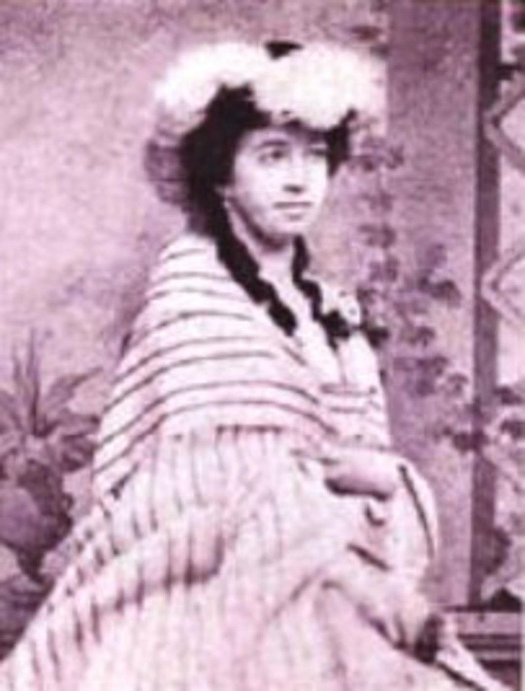 Apraxin Júlia, az első magyar celeb