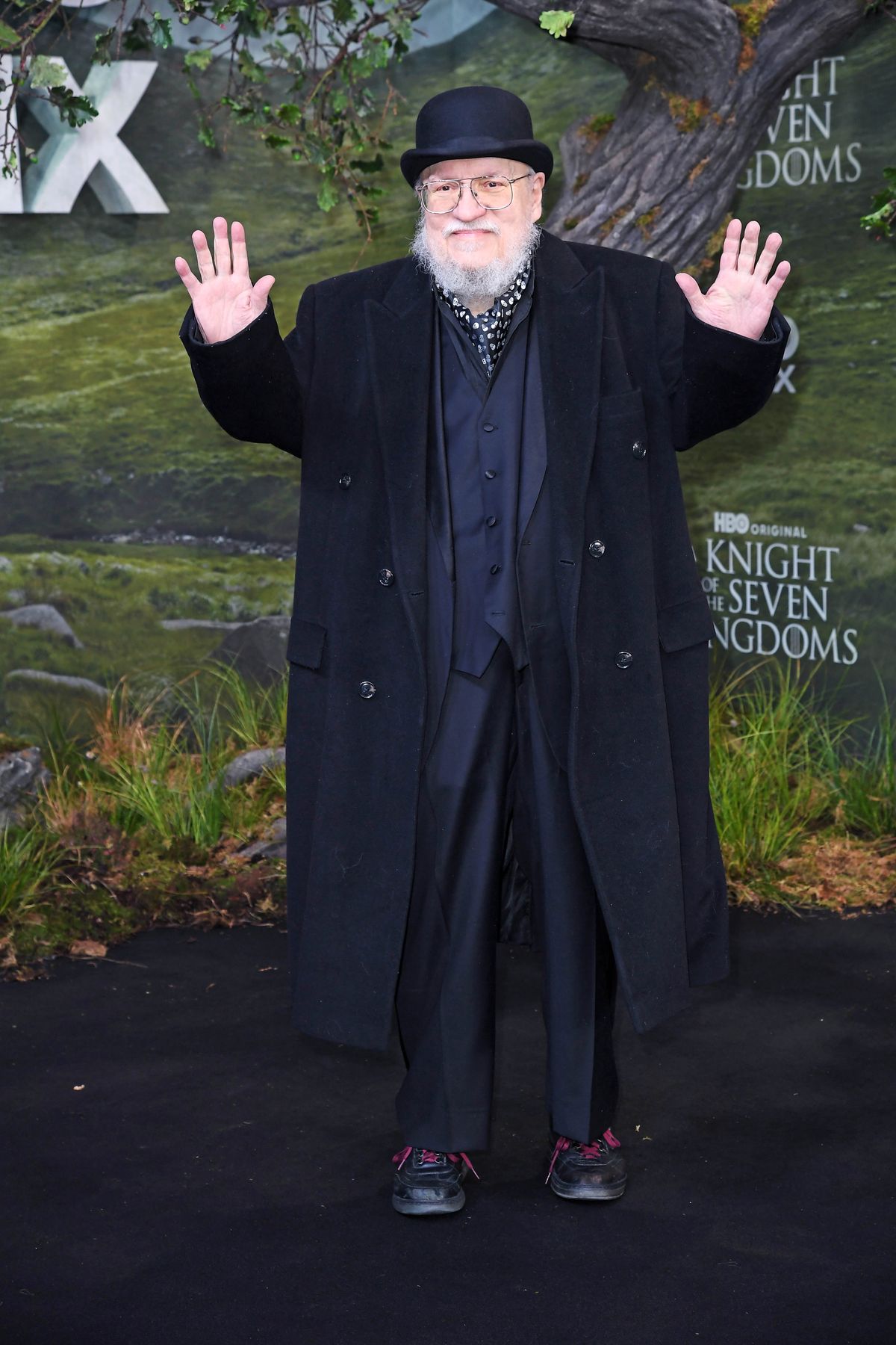 Kvíz: George R. R. Martin A Hét Királyság lovagja című Trónok harca-spinoff premierjén. 