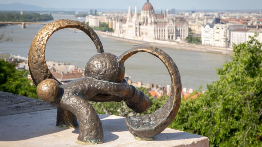 Kvíz kérdést ábrázoló kép.