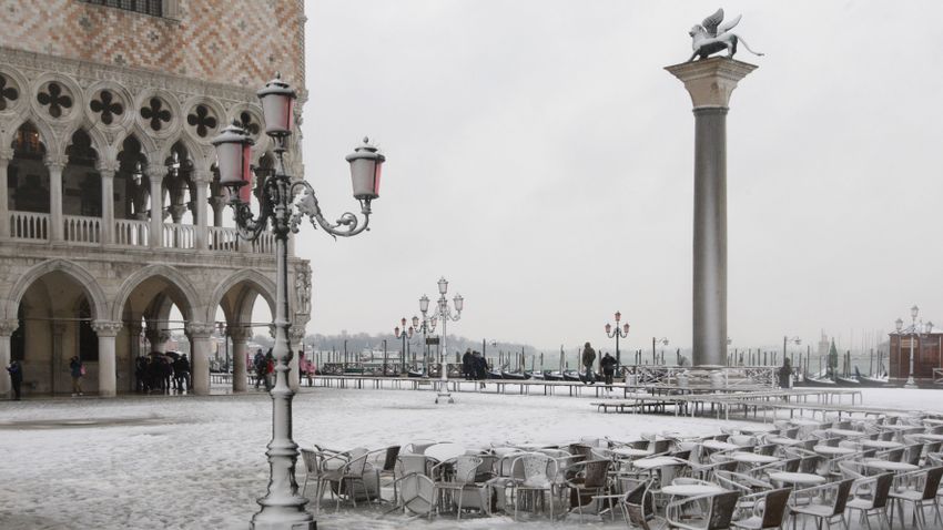 Kvíz kérdést ábrázoló kép.