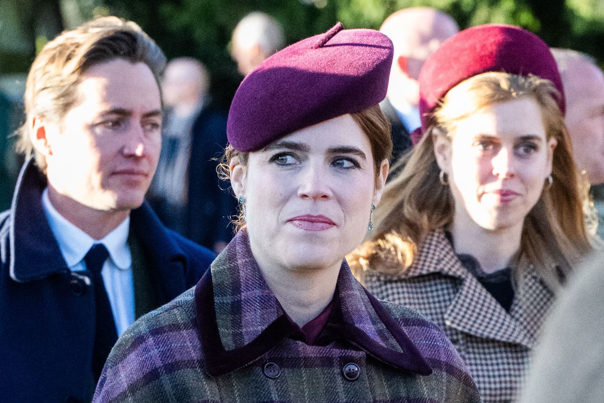 Beatrix és Eugénia részt vettek a 2025-ös sandringhami királyi karácsonyon. 