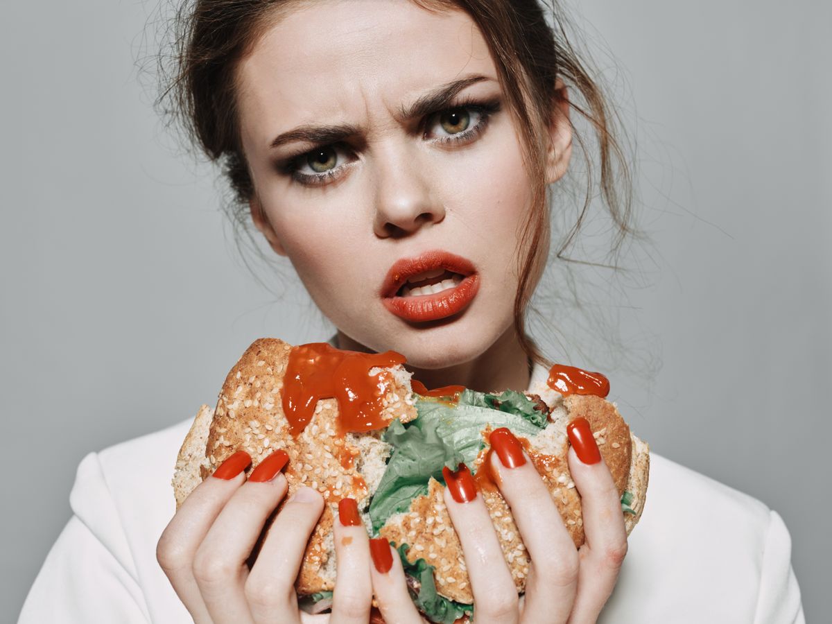 Amikor a stressz a gyomrunkra megy: étvágyunk megváltozása jelezheti a bajt