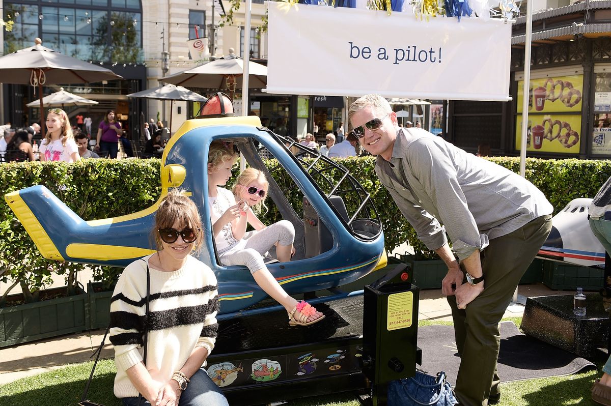 Rebecca Gayheartnek és Eric Dane-nek két lánya született.