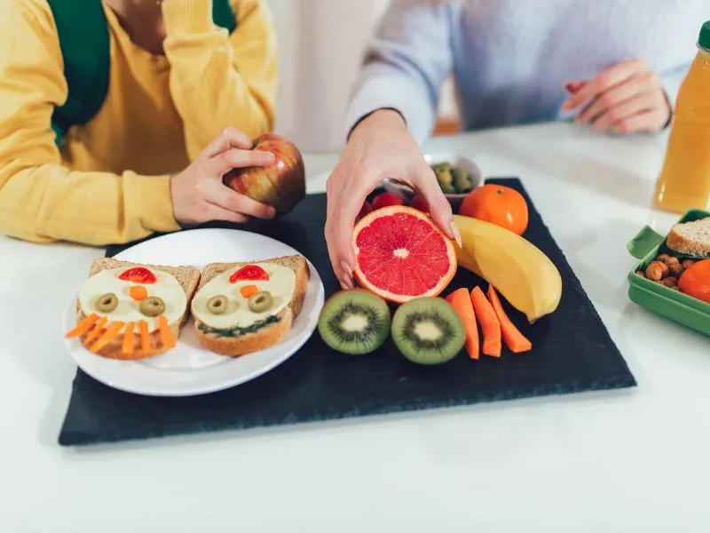 Okosító ételek gyerekeknek, hogy könnyebben menjen a tanulás