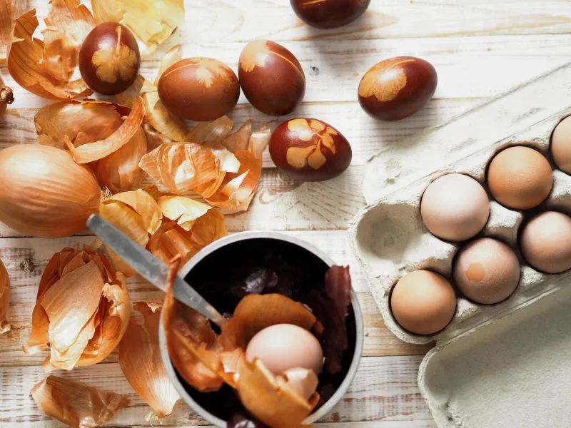Természetes tojásfesték házilag