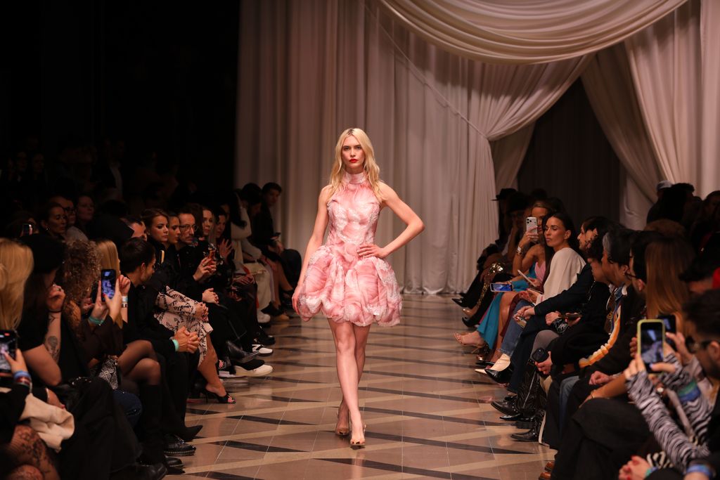 Richard Demeter kollekciója a Budapest Fashion Weeken. 