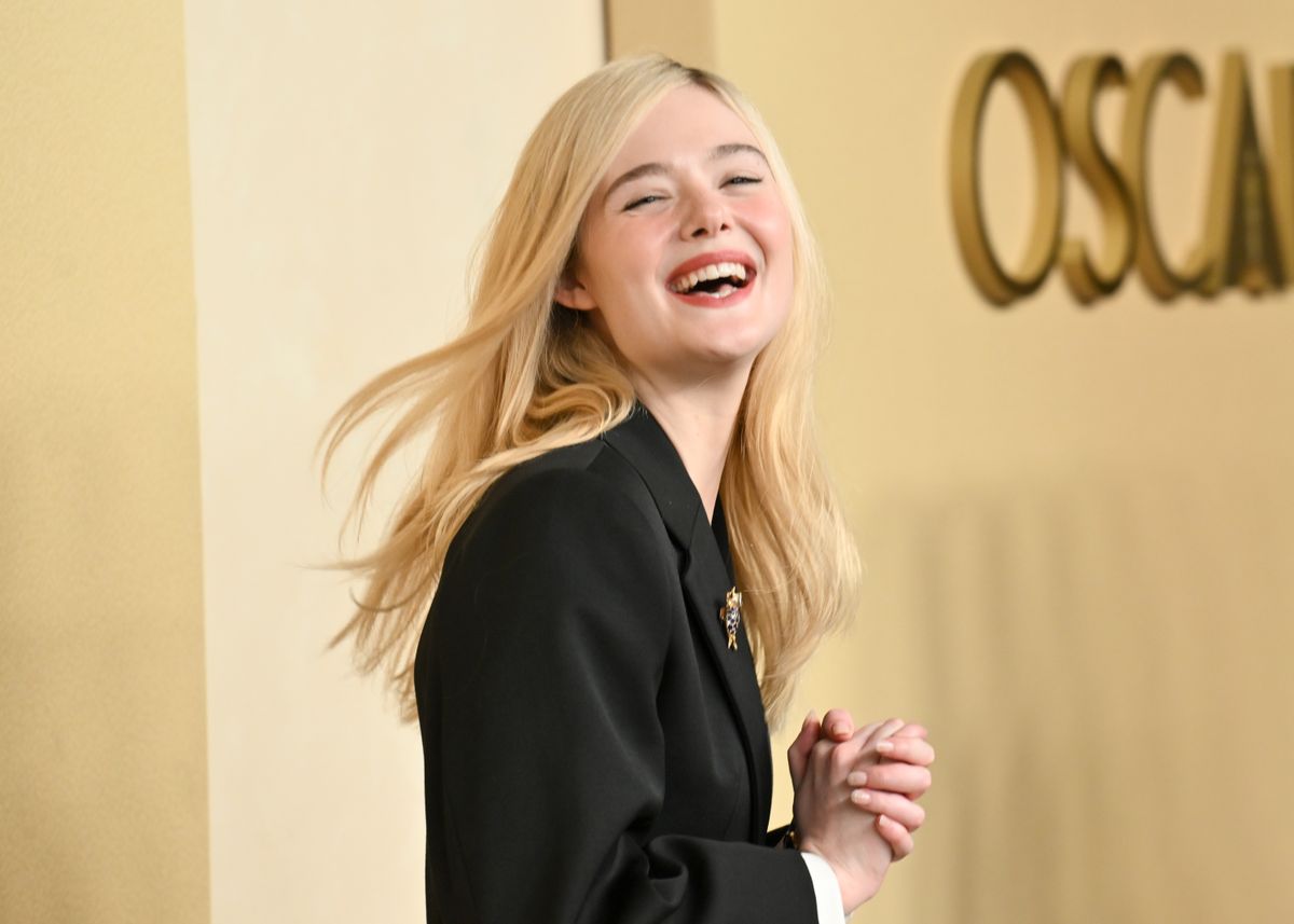 Elle Fanning az Oscar-jelöltek éves ebédjén 