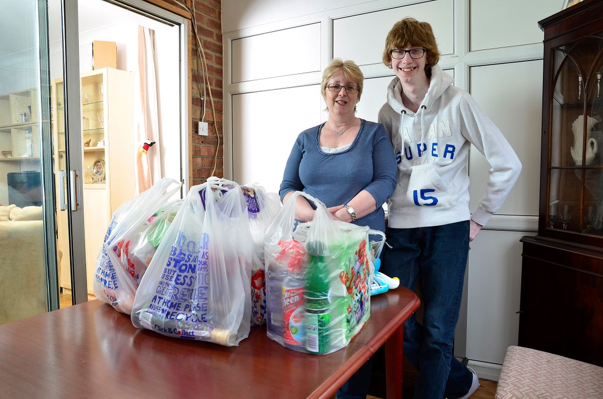 ***EXCLUSIVE***

ESSEX, UNITED KINGDOM - UNDATED: Bargain hunter Jordan Cox, 16, with his mum Debbie and the products he has bought with his coupons in Essex, England.

SCHOOLBOY Jordon Cox is an expert in extreme couponing. The 16-year-old collects vouchers for his mum so she can save money on the weekly shop. He even brought a £105 supermarket bill down to just £1.62. Jordan, from Brentwood, Essex, has become so expert at saving money that he has more than 2,000 followers on Twitter.

PHOTOGRAPH BY John Robertson / Barcroft Media

UK Office, London.
T +44 845 370 2233
W www.barcroftmedia.com

USA Office, New York City.
T +1 212 796 2458
W www.barcroftusa.com

Indian Office, Delhi.
T +91 11 4053 2429
W www.barcroftindia.com