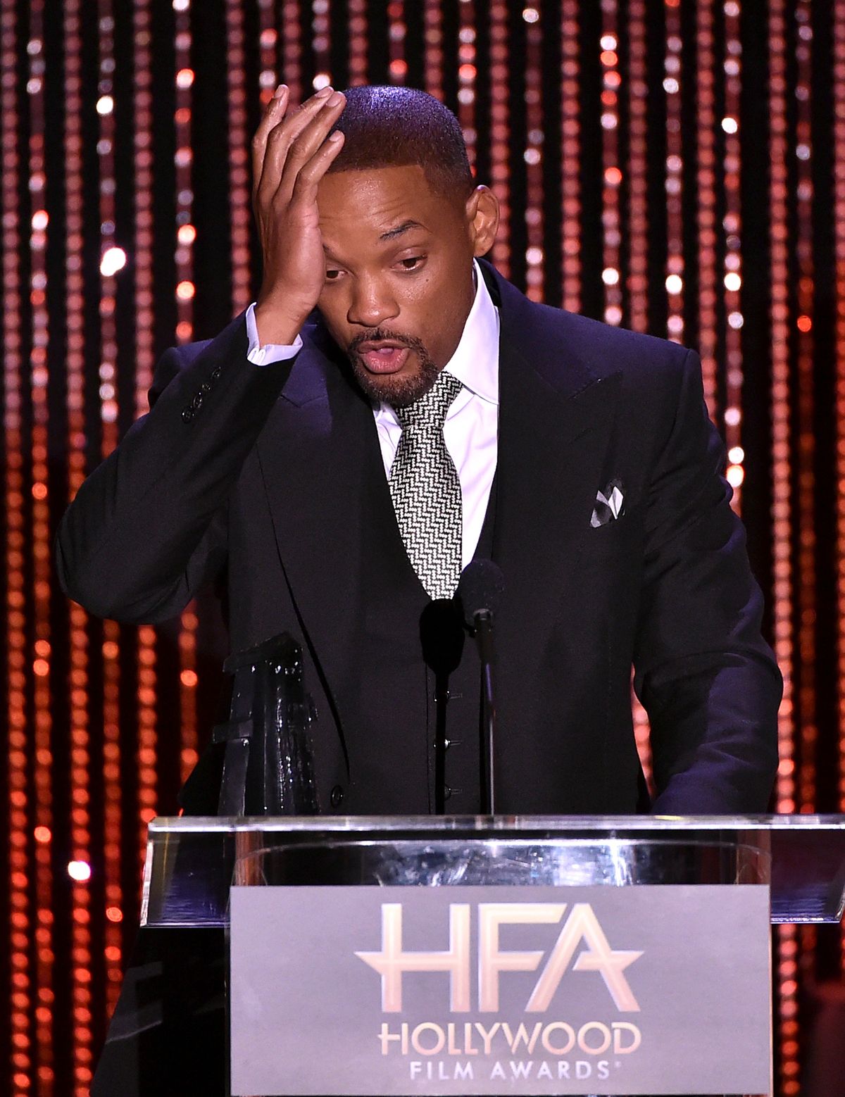 A sztárok is emberek: Will Smith, amint rádöbben, hogy miről csúszott le.