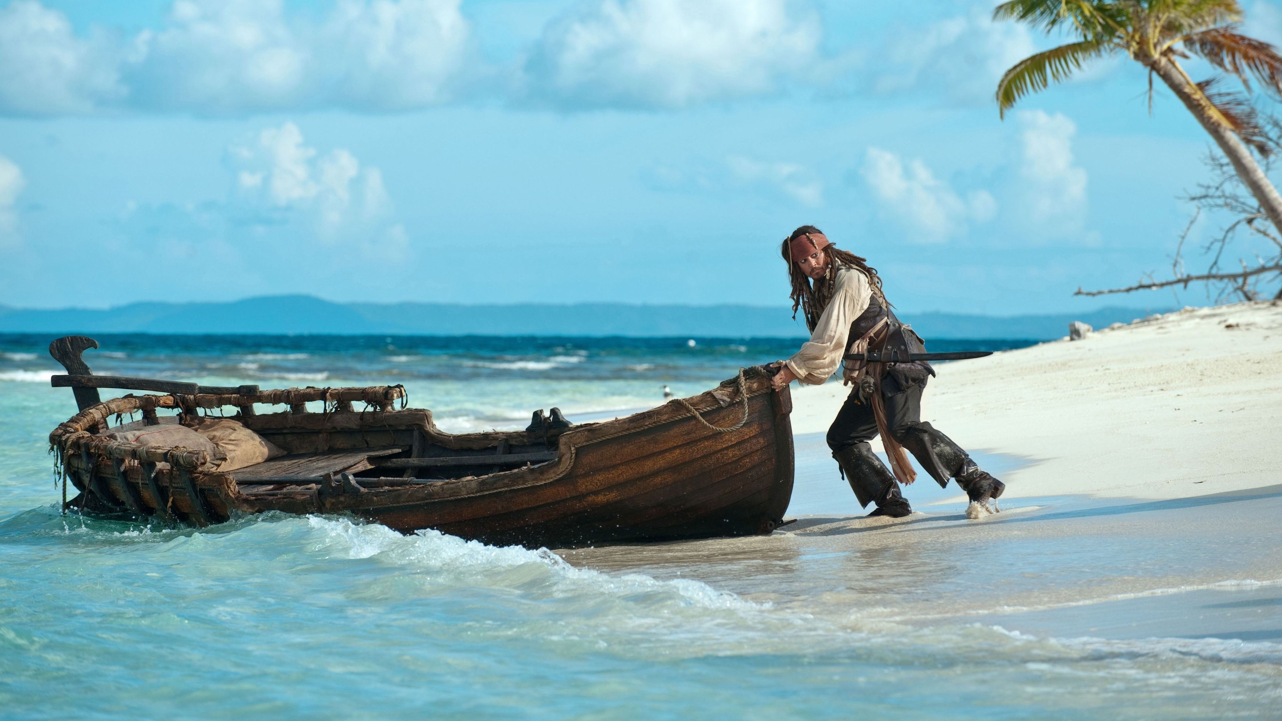 A Karib-tenger kalózai: Ismeretlen vizeken, Jack Sparrow kapitány, Johnny Depp

