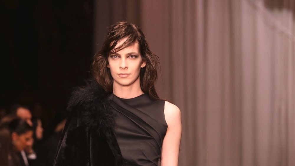 természetességet tükröző frizurák a Budapest Central European Fashion Weeken