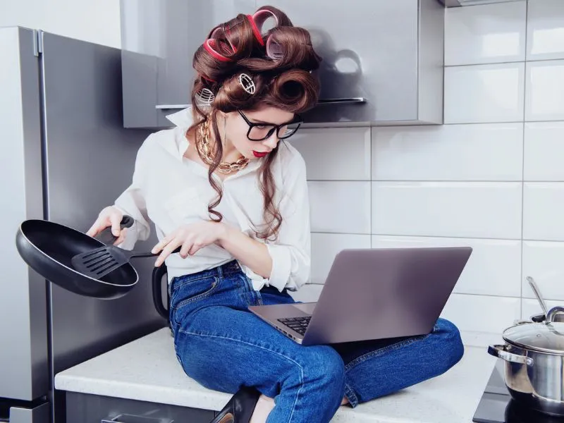 A túlterheltség lett az új normális