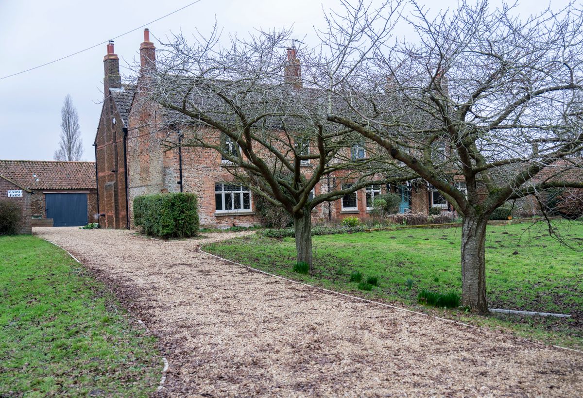 A Marsh Farm, ahova András költözhet.