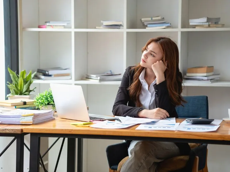 munkahelyváltáson nyáron