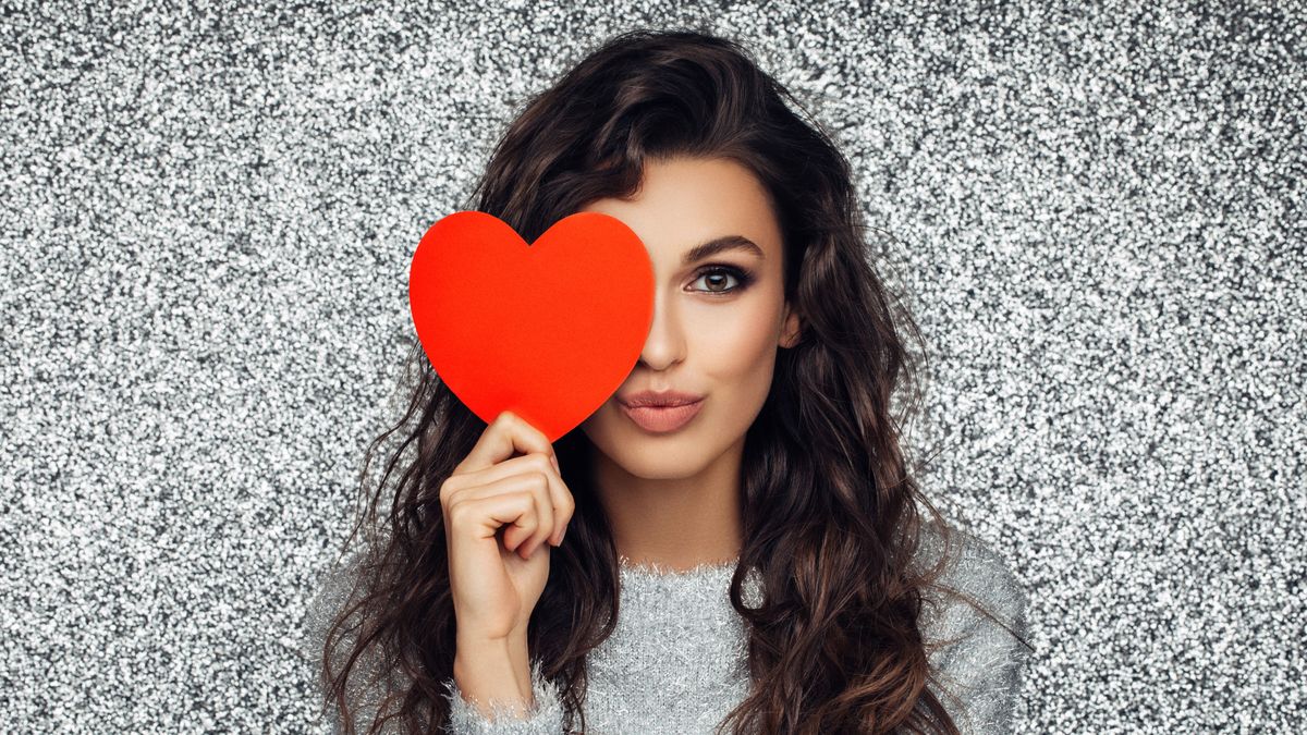 Napi horoszkóp 2026. február 14.: szókimondó Szűz, a Skorpió mindenkit meggyőz