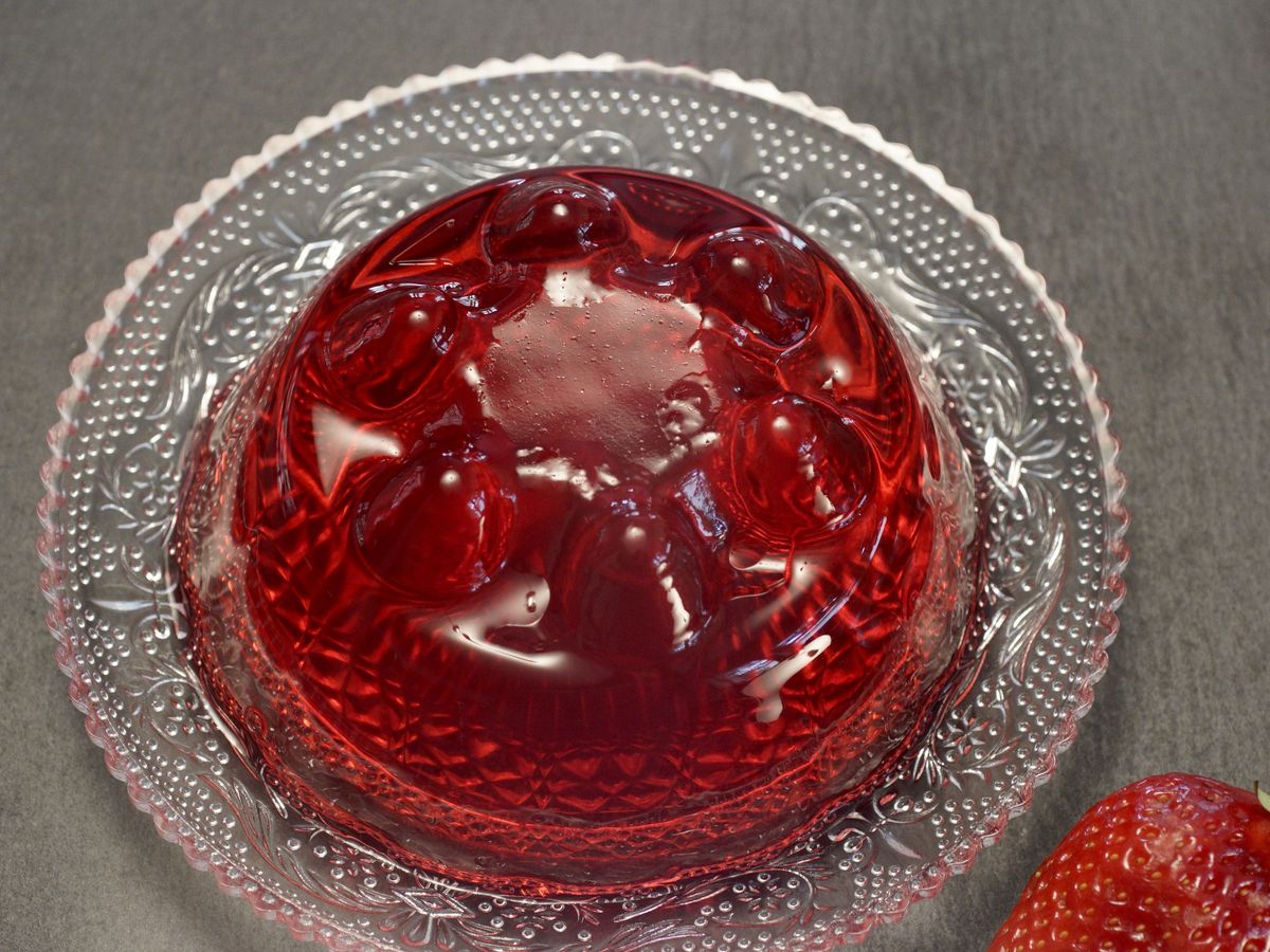 A viktoriánus korvan mindenhez zselatint használtak.