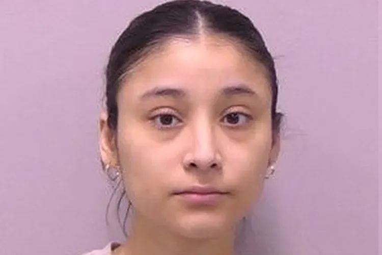 A 23 éves Yizel J. Juarezt azzal vádolják, hogy hashajtós gumicukrot adott a 2 éves gyerekeknek