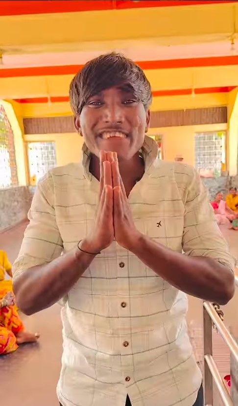 Suraj Chavan, az indiai Justin Bieber