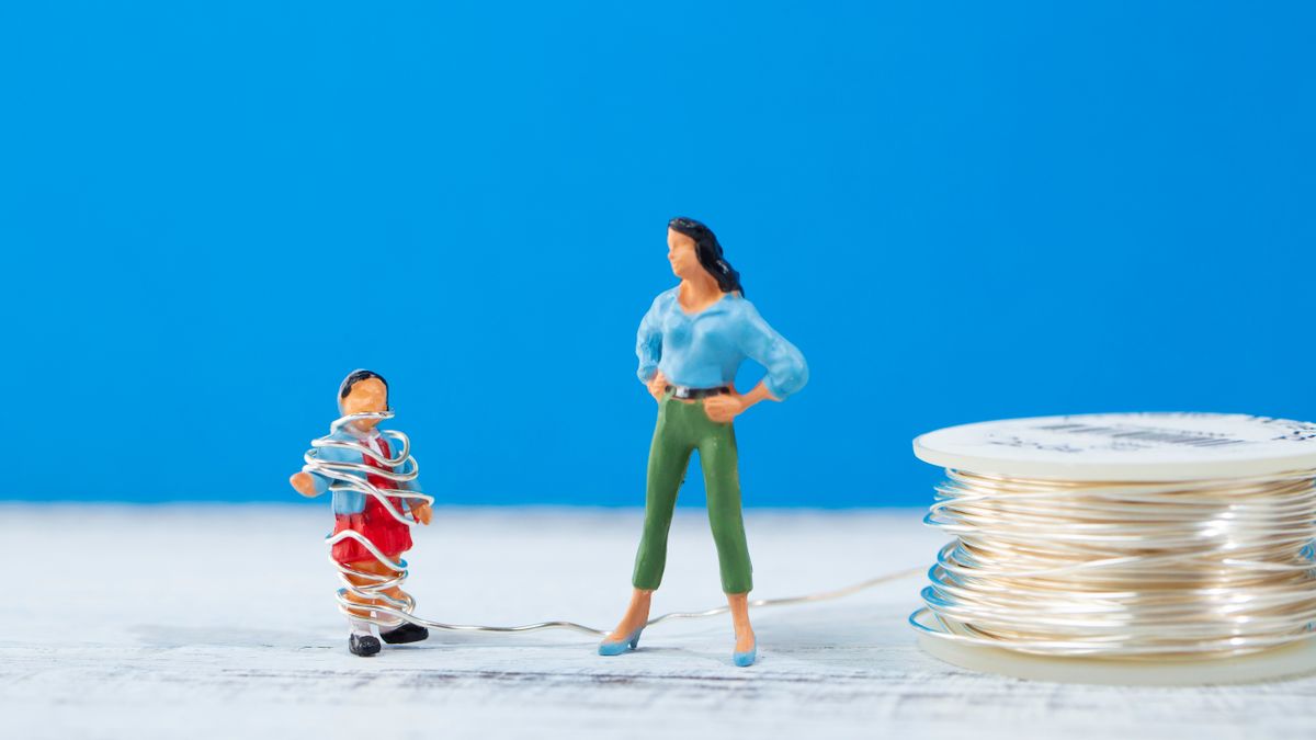 mérgező anya, bántalmazott gyerek