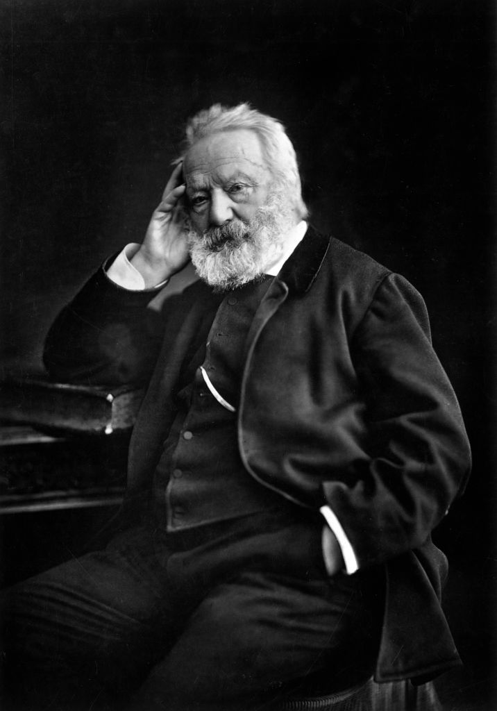 A nyomorultak írója, Victor Hugo.