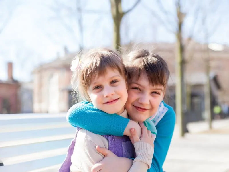 Gyerekkorban könnyebben barátkozunk, barátságok felnőttként viszont sokkal nehezebb