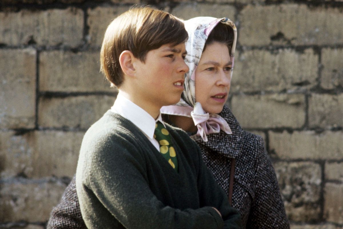 A pletykák szerint András volt II. Erzsébet kedvenc gyereke.