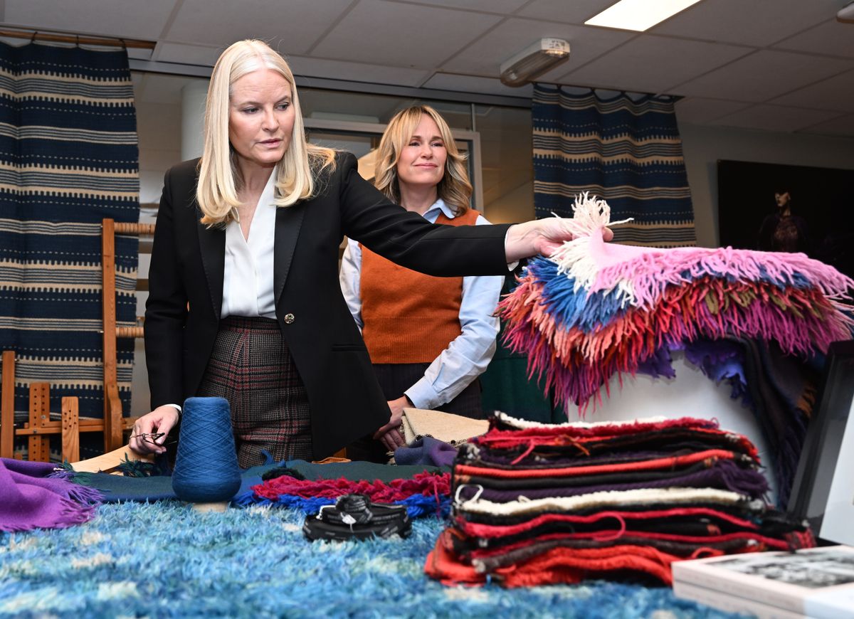 Mette-Marit norvég koronahercegné kapcsolódása a Jeffrey Epstein üggyel.