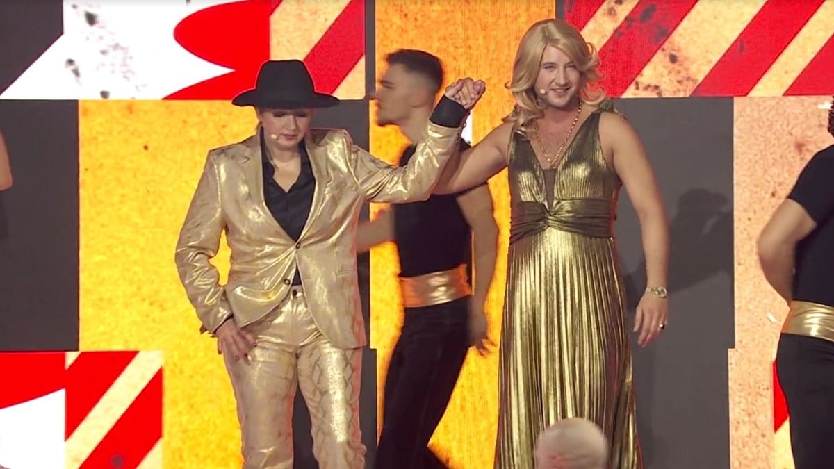 Gáspár Bea és Peter Srámek A Nagy Duett 8. évadásnak második adásában aranyba öltözve