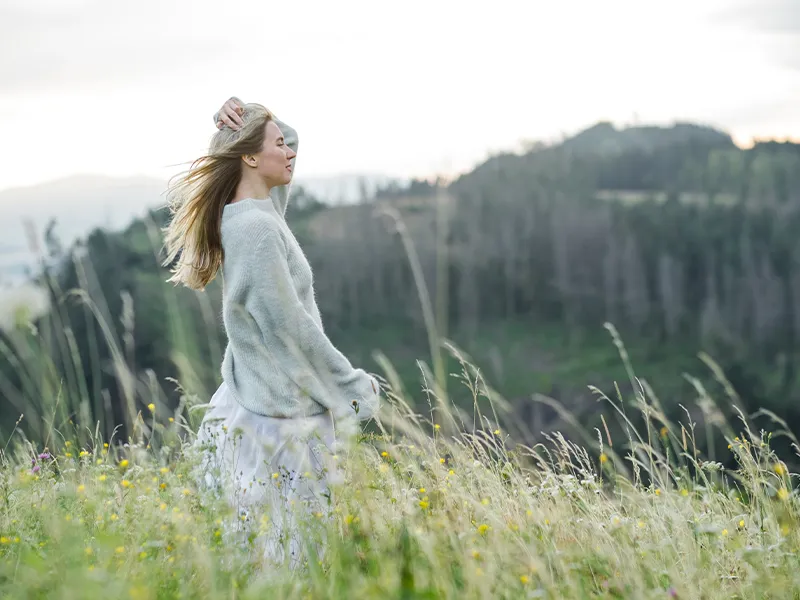 Női körök előnyei röviden: lelki támogatás, megértés, elvonulások, amelyek segítenek visszatalálni önmagadhoz