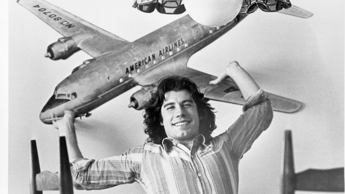 UNSPECIFIED - CIRCA 1970:  Photo of John Travolta  Photo by Michael Ochs Archives/Getty Images