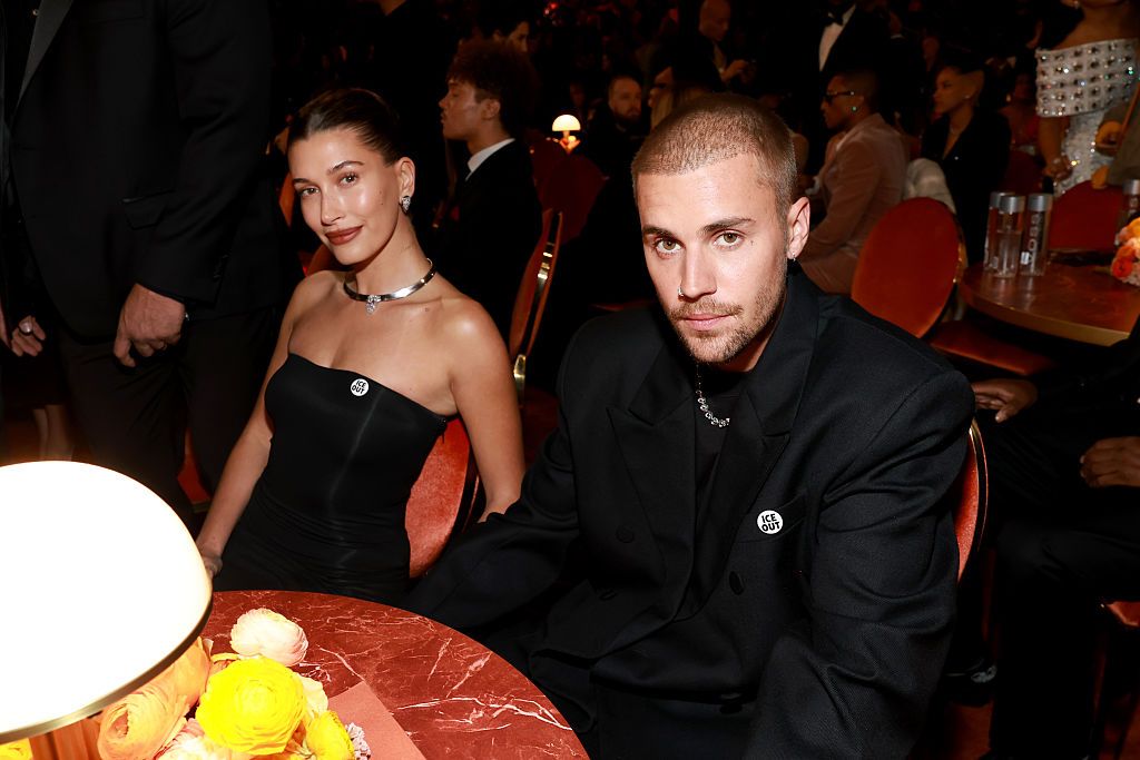 Grammy 2026: Hailey Bieber és Justin Bieber