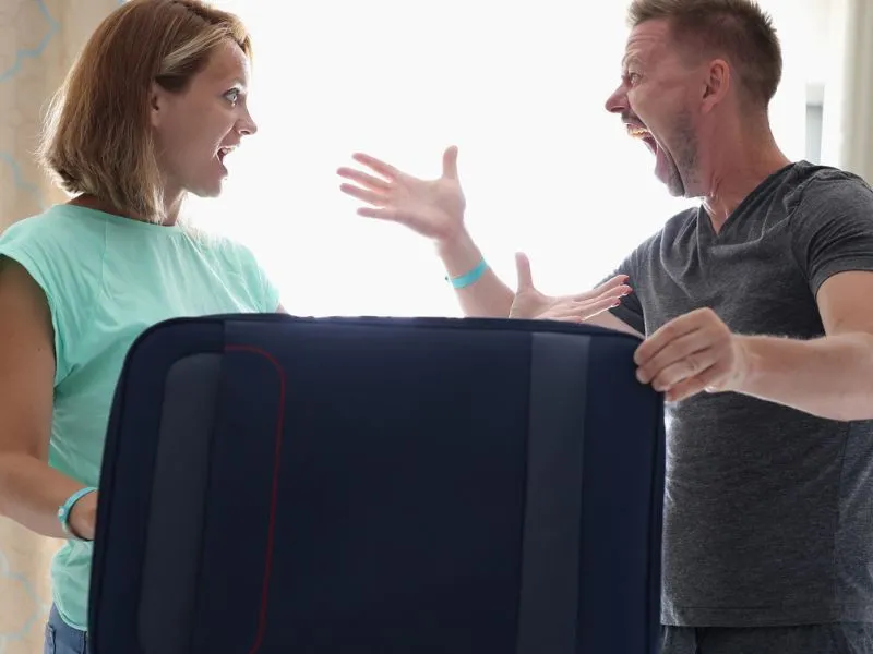 A veszekedés nyaralás alatt gyakran láthatatlanul van jelen a tökéletesnek tűnő pillanatokban