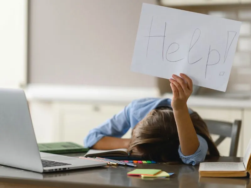 Az ADHD tünetei nem csak gyerekkorban jelentkeznek