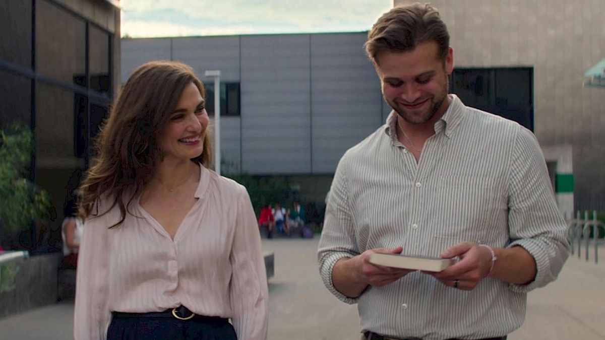 Rachel Weisz az új Netflix minisorozatban 