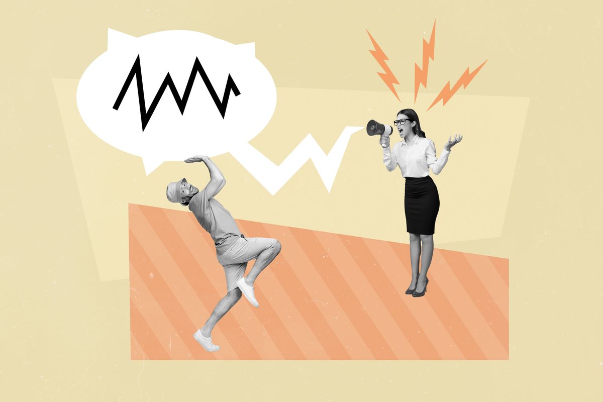 Az állandó kritika, a döntések kisajátítása vagy a partner szabadságának korlátozása a kontrolláló viselkedés tipikus formái. A túlzottan irányító nőből a férfiaknak hamar elegük szokott lenni.