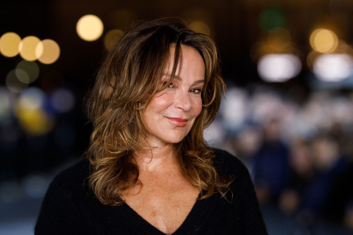 Jennifer Grey 65 évesen is bombázó. 