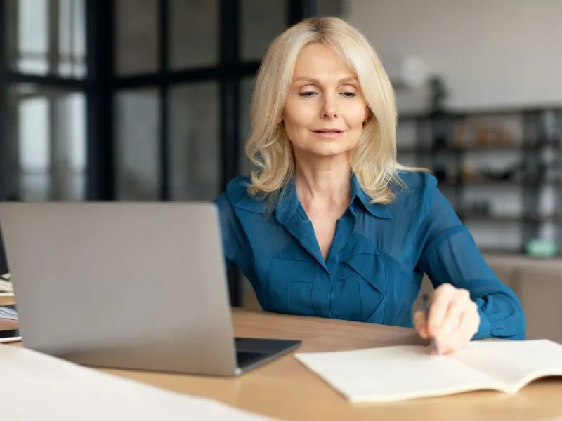 A tudás új szabadsága: miért fontos az élethosszig tartó tanulás?