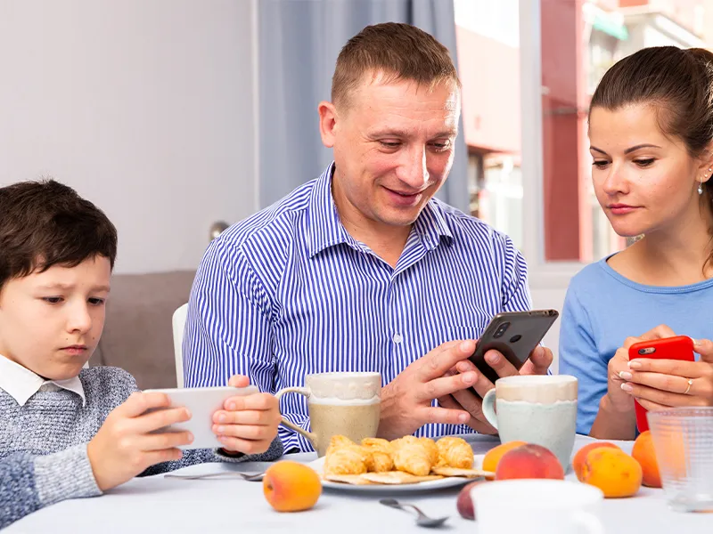 Ételt menteni egyszerűbb, mint hinnéd! Fedezd fel a Munch appot, ahol finom falatok várnak rád féláron – és még a pazarlást is csökkented.