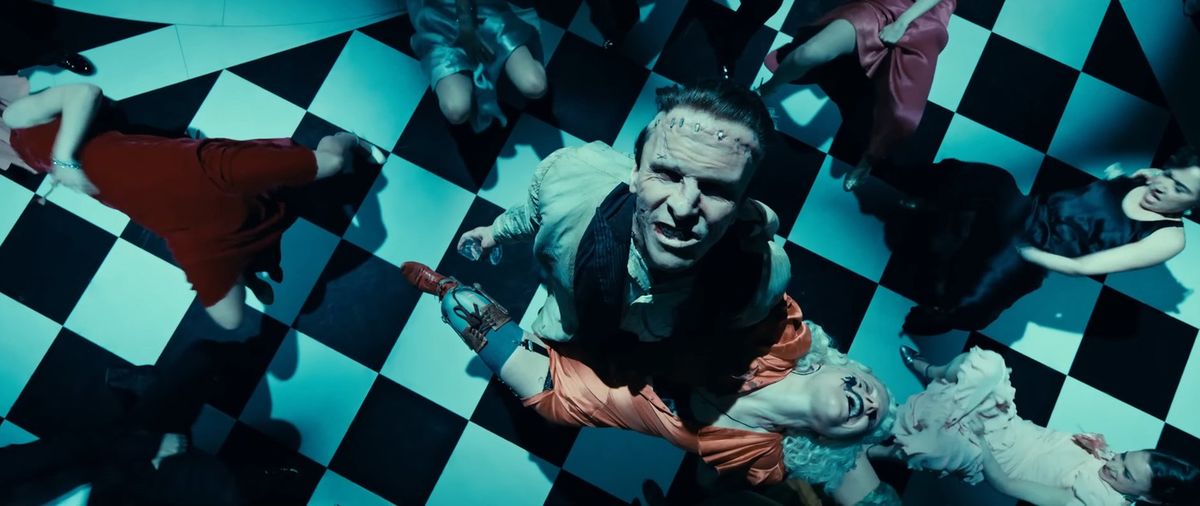 A Menyasszony! március 5-én érkezik a mozikba. 