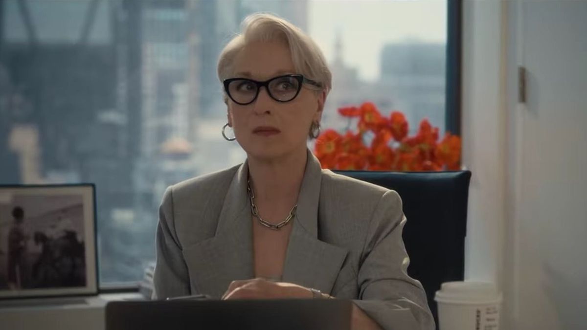 Meryl Streep nem ismeri fel egykori gyakornokát Az ördög Pradát visel 2. előzetesében - Vagy csak úgy tesz? 