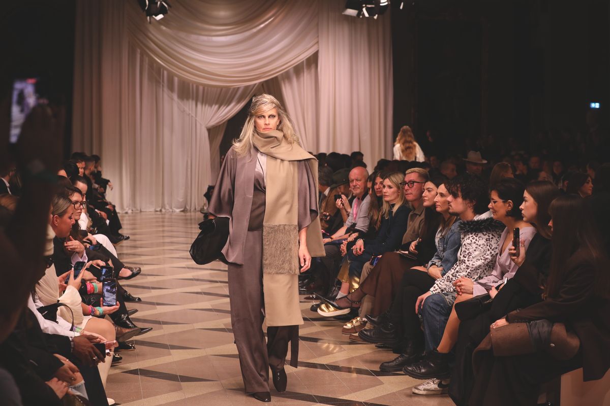 NUBU divatbemutató – földszínek