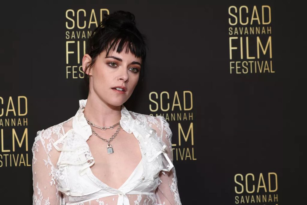 Kristen Stewart dekoltázsa