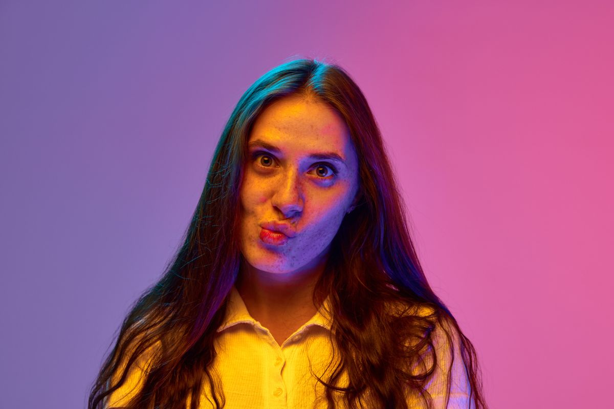 TikTok-trend 2026: szándékosan furcsának lenni nem ciki