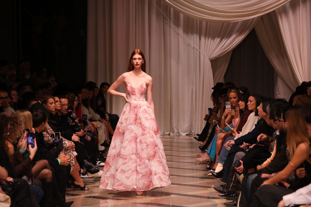 Richard Demeter kollekciója a Budapest Fashion Weeken. 